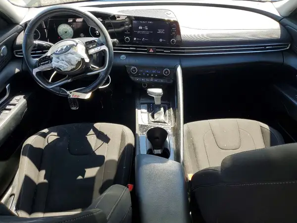 KMHLS4AGXMU211758 2021 HYUNDAI ELANTRA - Image 8