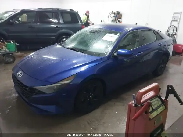 KMHLS4AGXNU233776 2022 HYUNDAI ELANTRA - Image 2
