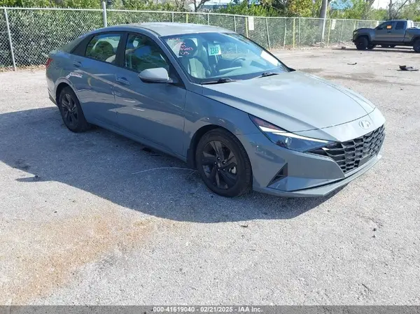 KMHLS4AGXNU276403 2022 HYUNDAI ELANTRA - Image 1