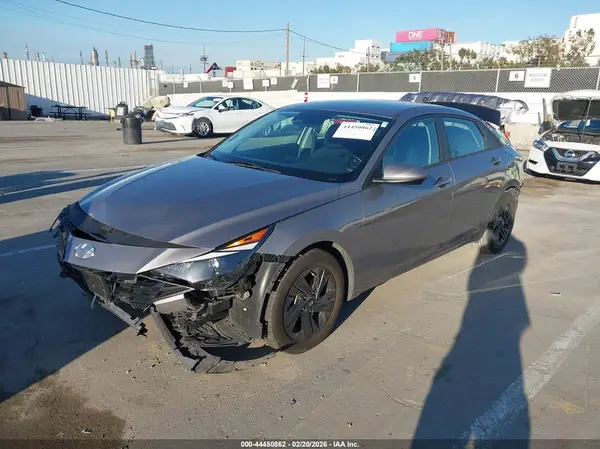 KMHLS4AGXNU335143 2022 HYUNDAI ELANTRA - Image 2