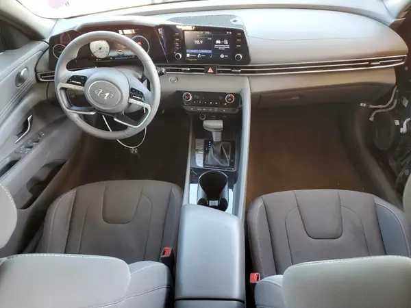 KMHLS4AGXNU342867 2022 HYUNDAI ELANTRA - Image 8