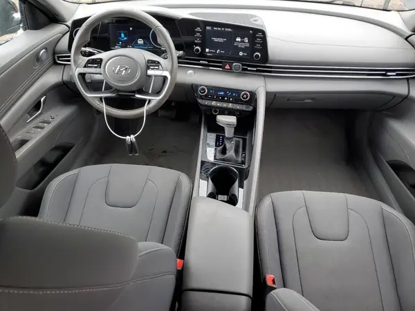 KMHLS4AGXNU369681 2022 HYUNDAI ELANTRA - Image 8
