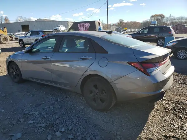 KMHLS4AGXNU370362 2022 HYUNDAI ELANTRA - Image 2