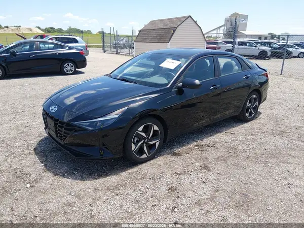 KMHLS4AGXPU409664 2023 HYUNDAI ELANTRA - Image 2