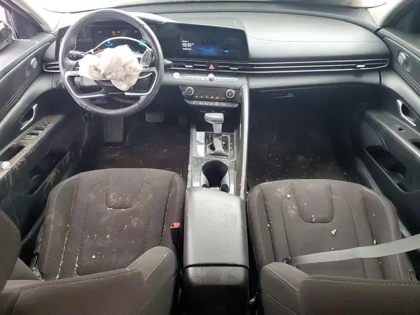 KMHLS4AGXPU409728 2023 HYUNDAI ELANTRA - Image 8