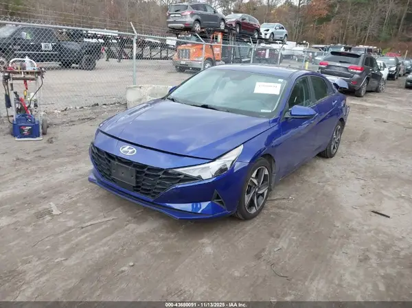 KMHLS4AGXPU418641 2023 HYUNDAI ELANTRA - Image 2