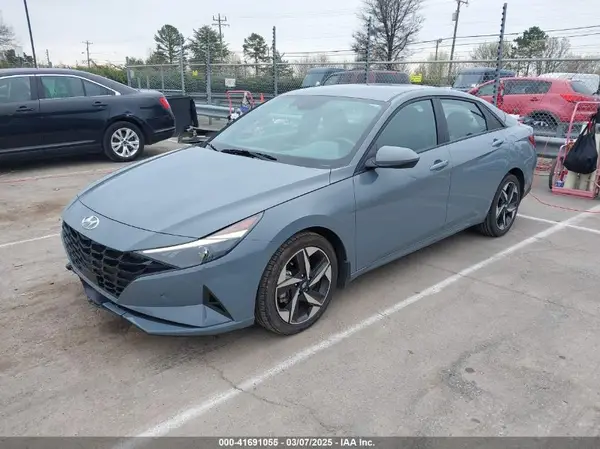 KMHLS4AGXPU429767 2023 HYUNDAI ELANTRA - Image 2