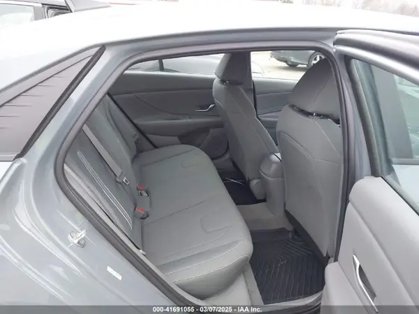KMHLS4AGXPU429767 2023 HYUNDAI ELANTRA - Image 8