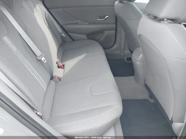 KMHLS4AGXPU447458 2023 HYUNDAI ELANTRA - Image 8