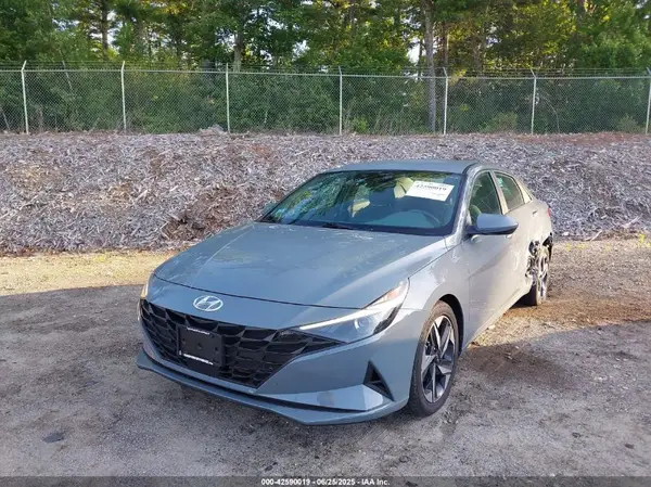 KMHLS4AGXPU448271 2023 HYUNDAI ELANTRA - Image 2