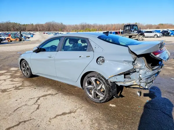 KMHLS4AGXPU448366 2023 HYUNDAI ELANTRA - Image 2
