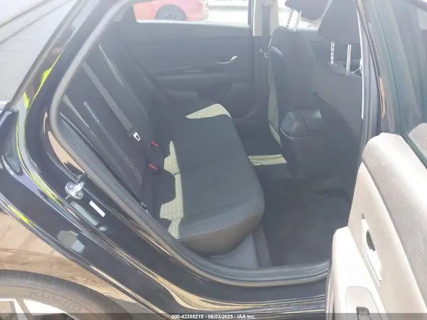KMHLS4AGXPU469704 2023 HYUNDAI ELANTRA - Image 8