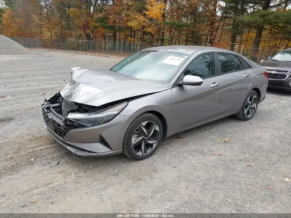 KMHLS4AGXPU501096 2023 HYUNDAI ELANTRA - Image 2