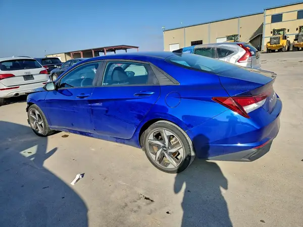 KMHLS4AGXPU502782 2023 HYUNDAI ELANTRA - Image 2