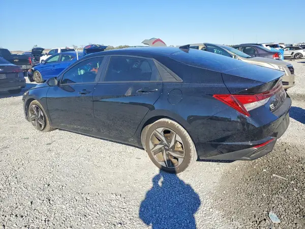 KMHLS4AGXPU511434 2023 HYUNDAI ELANTRA - Image 2