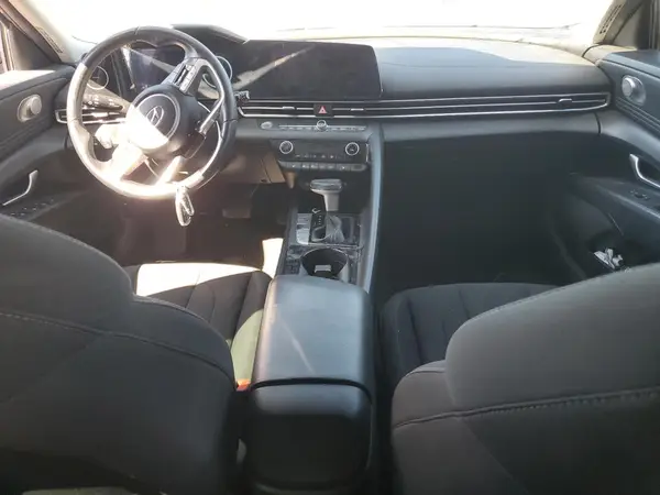 KMHLS4AGXPU517962 2023 HYUNDAI ELANTRA - Image 8