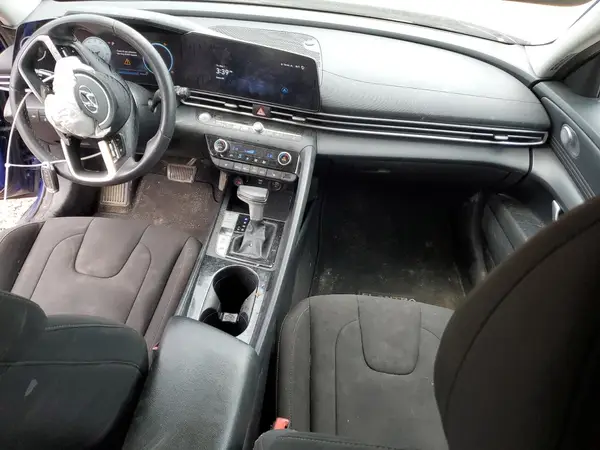 KMHLS4AGXPU563145 2023 HYUNDAI ELANTRA - Image 8