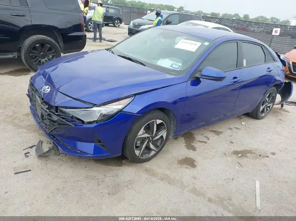 KMHLS4AGXPU564831 2023 HYUNDAI ELANTRA - Image 2