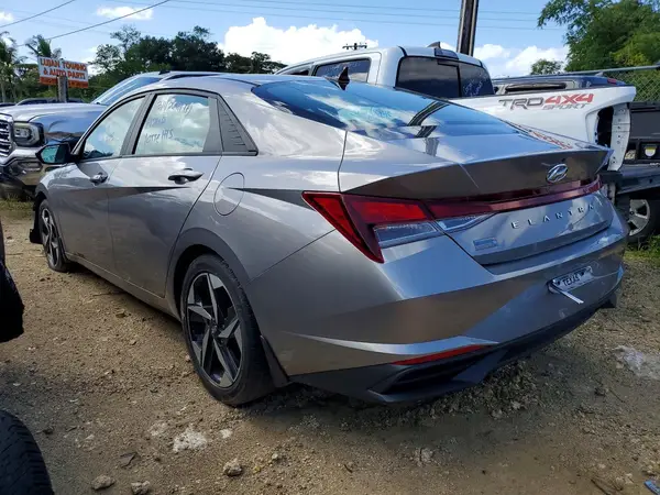 KMHLS4AGXPU565302 2023 HYUNDAI ELANTRA - Image 2