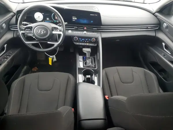 KMHLS4AGXPU569561 2023 HYUNDAI ELANTRA - Image 8
