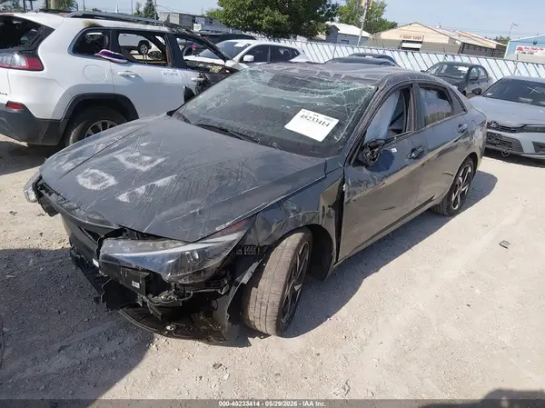 KMHLS4AGXPU607564 2023 HYUNDAI ELANTRA - Image 2
