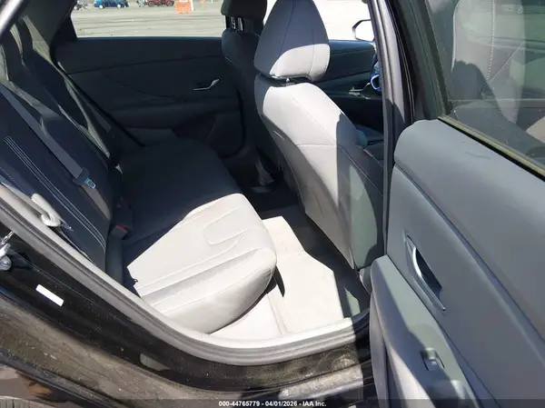 KMHLS4AGXPU617169 2023 HYUNDAI ELANTRA - Image 8