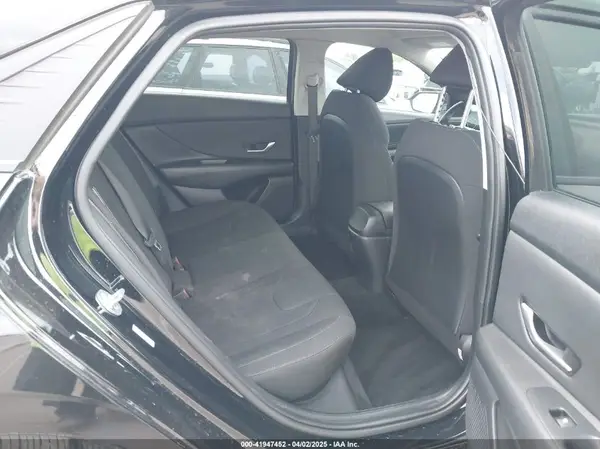 KMHLS4AGXPU624963 2023 HYUNDAI ELANTRA - Image 8