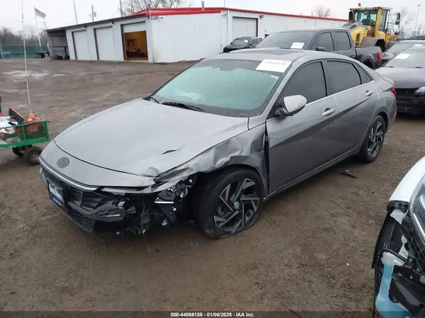 KMHLS4DG0RU643486 2024 HYUNDAI ELANTRA - Image 2