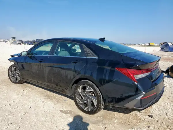 KMHLS4DG0RU650714 2024 HYUNDAI ELANTRA - Image 2
