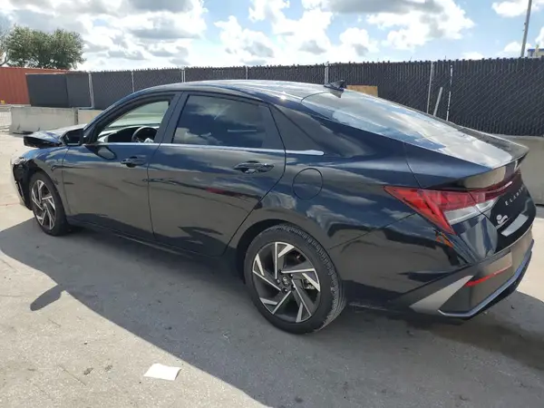 KMHLS4DG0RU652236 2024 HYUNDAI ELANTRA - Image 2