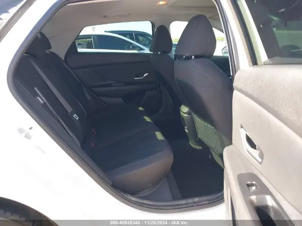 KMHLS4DG0RU660241 2024 HYUNDAI ELANTRA - Image 8