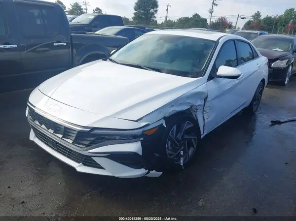 KMHLS4DG0RU670851 2024 HYUNDAI ELANTRA - Image 2