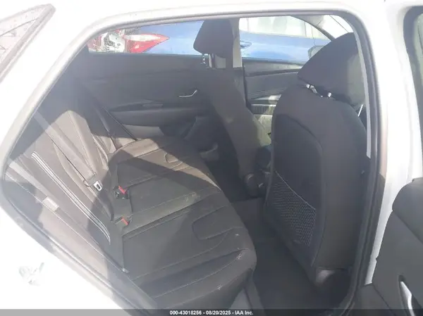 KMHLS4DG0RU670851 2024 HYUNDAI ELANTRA - Image 8