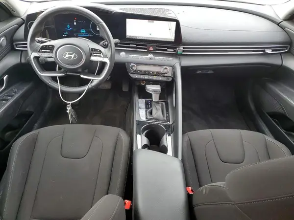 KMHLS4DG0RU680666 2024 HYUNDAI ELANTRA - Image 8