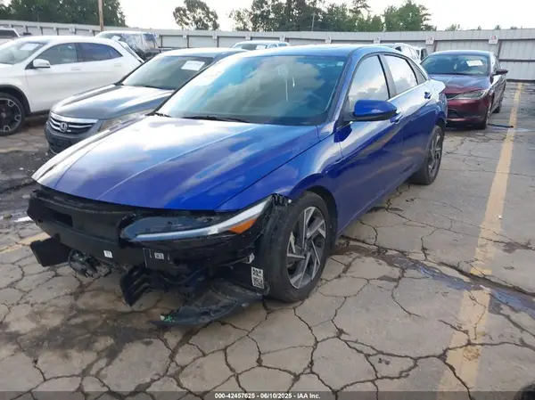 KMHLS4DG0RU711785 2024 HYUNDAI ELANTRA - Image 2