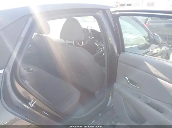 KMHLS4DG0RU731101 2024 HYUNDAI ELANTRA - Image 8