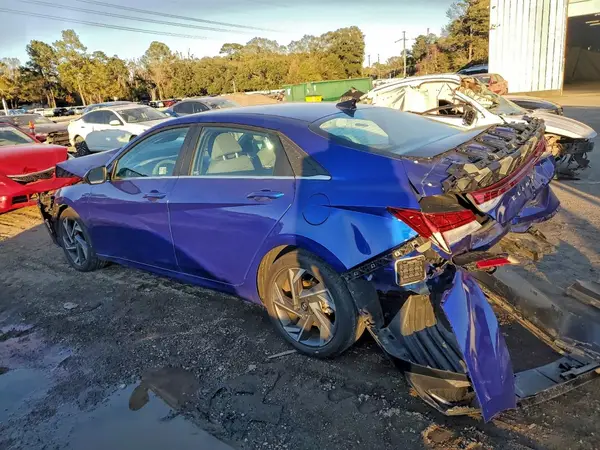 KMHLS4DG0RU745015 2024 HYUNDAI ELANTRA - Image 2