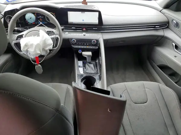 KMHLS4DG0RU746584 2024 HYUNDAI ELANTRA - Image 8