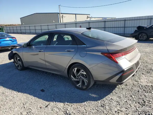 KMHLS4DG0RU780704 2024 HYUNDAI ELANTRA - Image 2
