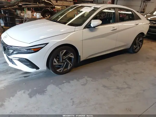KMHLS4DG0RU783330 2024 HYUNDAI ELANTRA - Image 2
