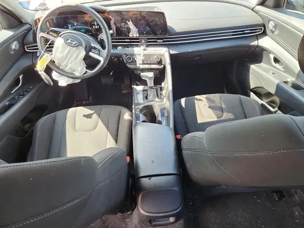 KMHLS4DG0RU800790 2024 HYUNDAI ELANTRA - Image 8