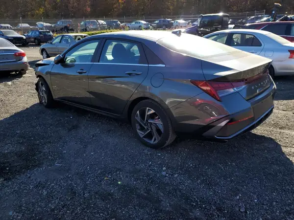 KMHLS4DG0RU803625 2024 HYUNDAI ELANTRA - Image 2