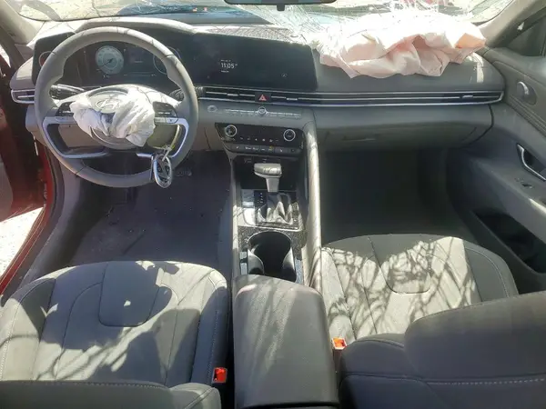 KMHLS4DG0RU837032 2024 HYUNDAI ELANTRA - Image 8