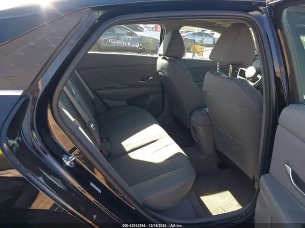 KMHLS4DG0SU001064 2025 HYUNDAI ELANTRA - Image 8