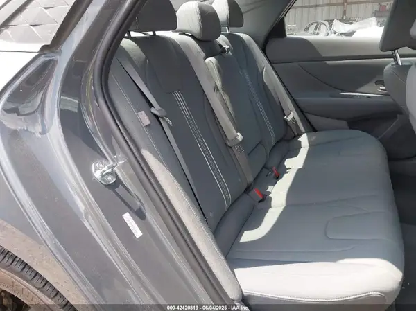 KMHLS4DG0SU859747 2025 HYUNDAI ELANTRA - Image 8