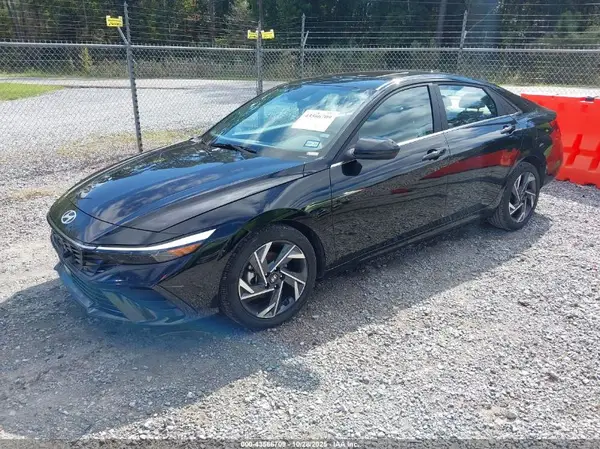 KMHLS4DG0SU861403 2025 HYUNDAI ELANTRA - Image 2