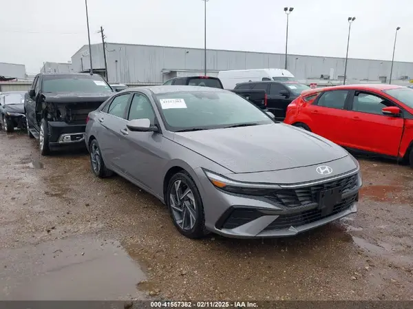 KMHLS4DG0SU864141 2025 HYUNDAI ELANTRA - Image 1
