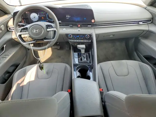 KMHLS4DG0SU871316 2025 HYUNDAI ELANTRA - Image 8