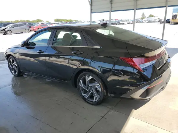 KMHLS4DG0SU879738 2025 HYUNDAI ELANTRA - Image 2