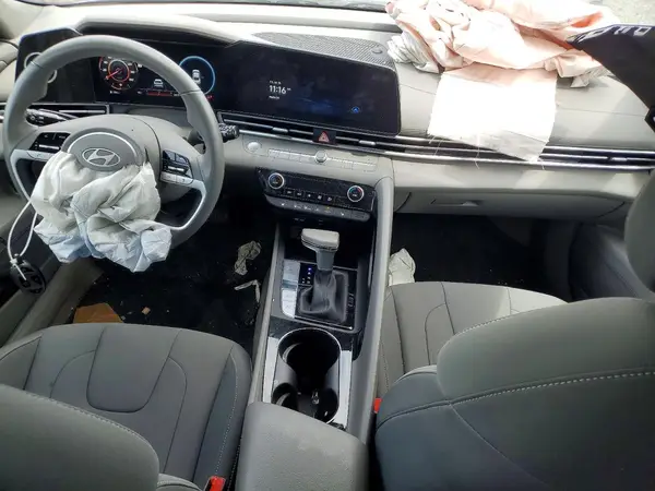 KMHLS4DG0SU895826 2025 HYUNDAI ELANTRA - Image 8